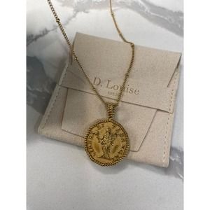 Beautiful D. Louise Athena pendant with 18" chain with 2" extender